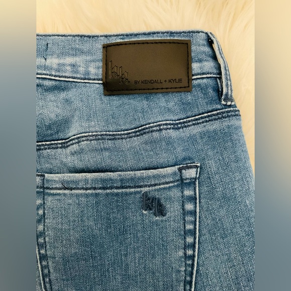 KENDALL & KYLIE SKINNY JEANS - Picture 3 of 6